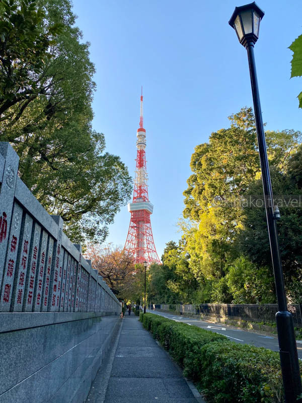 路地からの東京タワー